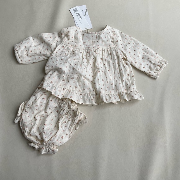 Zara Baby Girl Dress with Bloomers 1-3 months - Picture 2 of 16